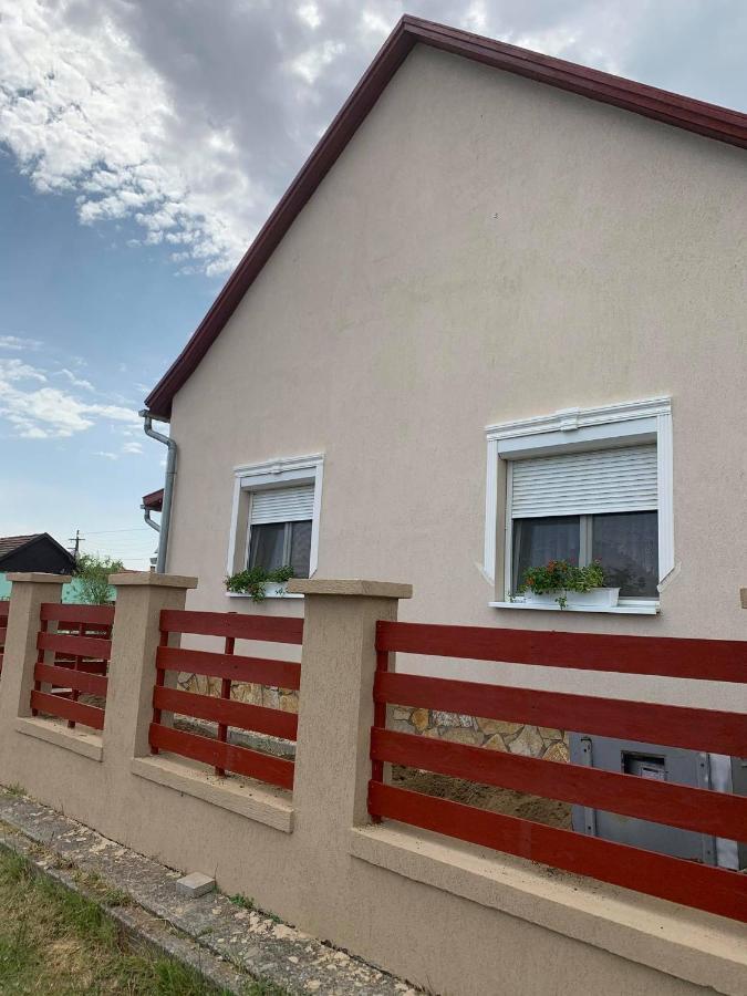 Apartament Magic Vendeghaz Abádszalók Zewnętrze zdjęcie