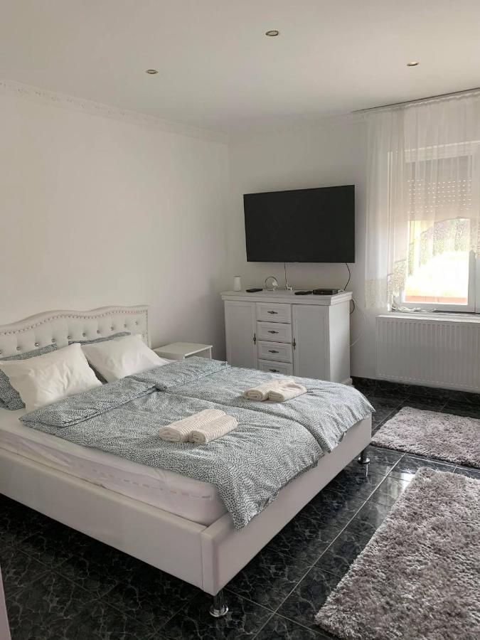 Apartament Magic Vendeghaz Abádszalók Zewnętrze zdjęcie